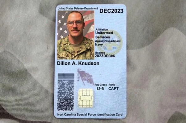 how to spot a fake military id card