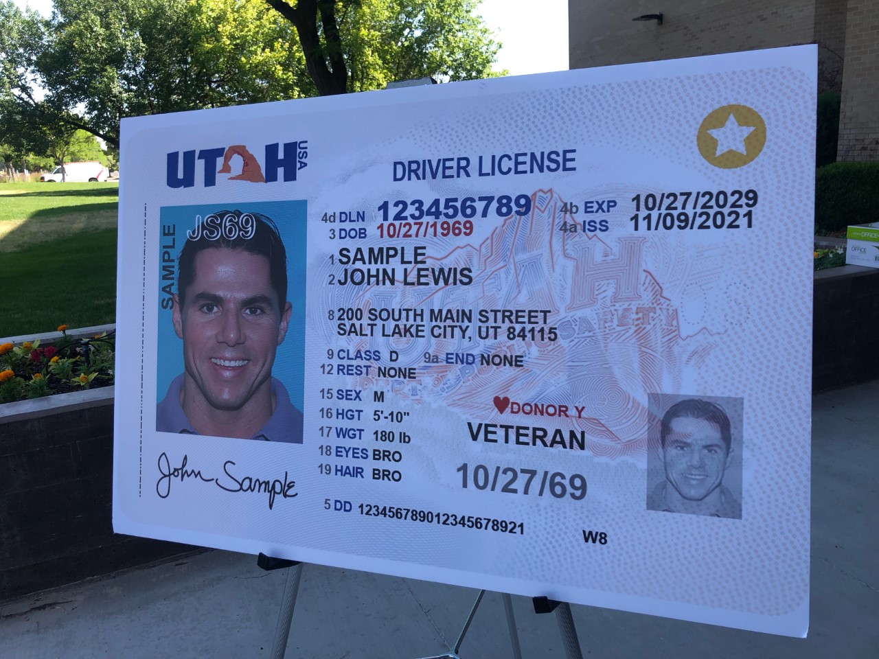 Utah id card front and back